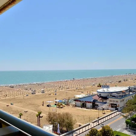 Bright Flat Overlooking The Sea-beahost شقة *