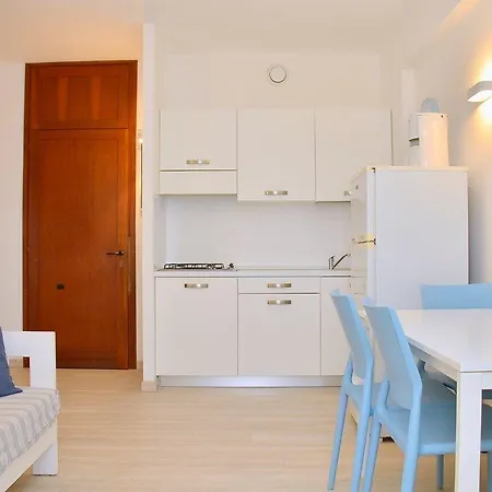 Bright Flat Overlooking The Sea-beahost Apartment