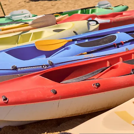 Bright Flat Overlooking The Sea-beahost *