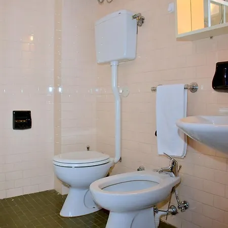 Bright Flat Overlooking The Sea - Beahost * Bibione