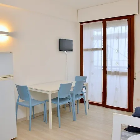 Bright Flat Overlooking The Sea With Side Sea View Apartment *