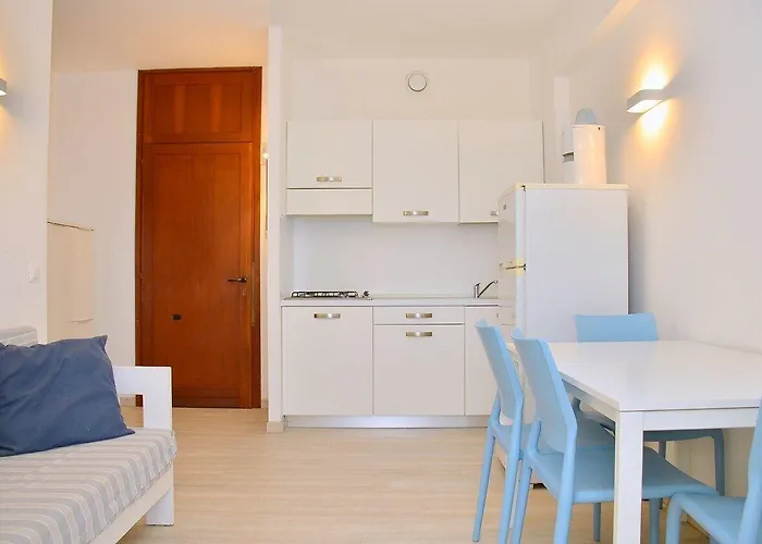 Bright Flat Overlooking The Sea-beahost Appartement